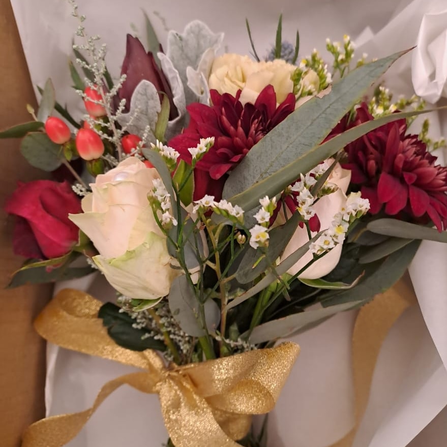 Flower Arrangement Gallery Florest Port Elizabeth flowers By Charlotte Port Elizabeth (1)