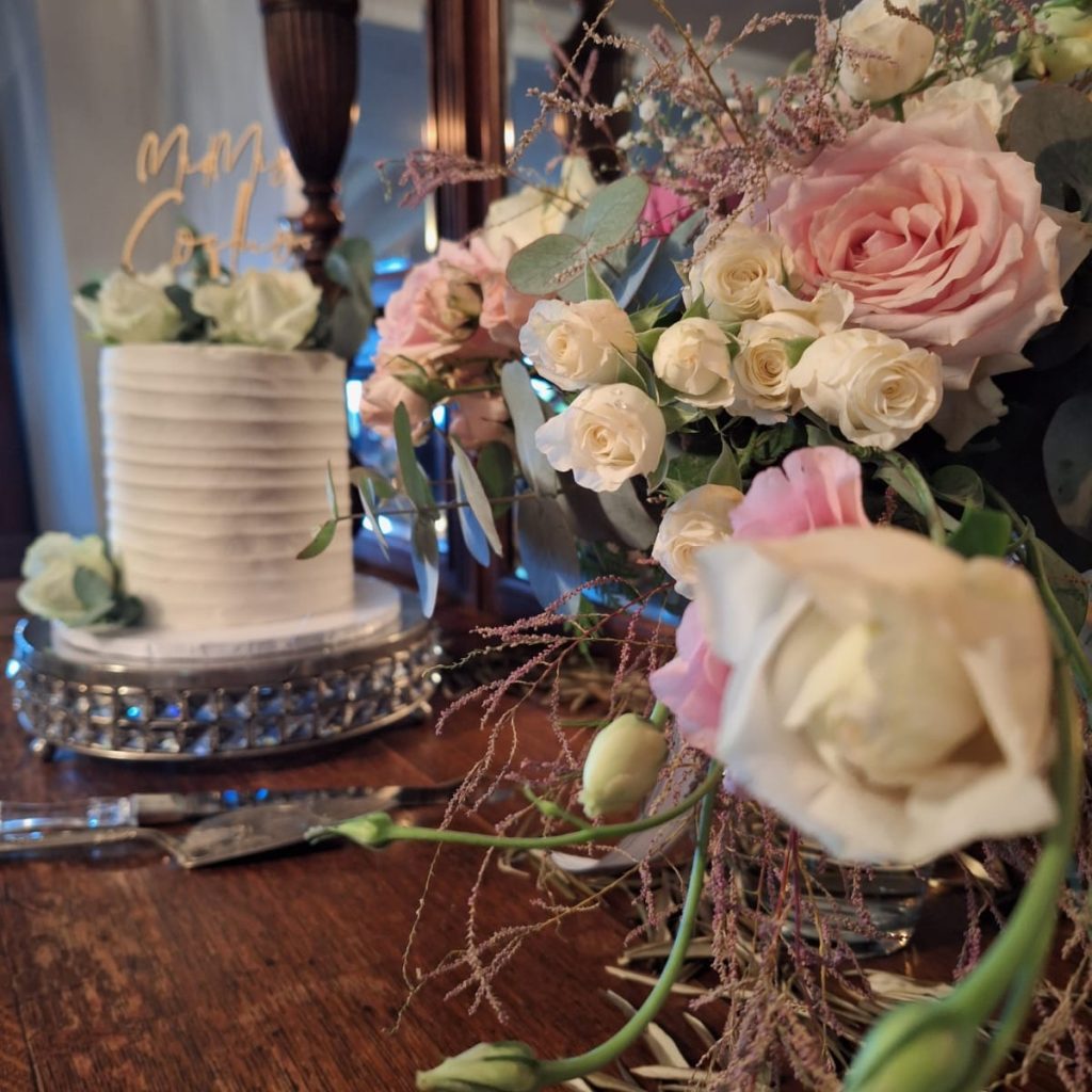 Flower Arrangement Gallery Florest Port Elizabeth flowers By Charlotte Port Elizabeth (15)