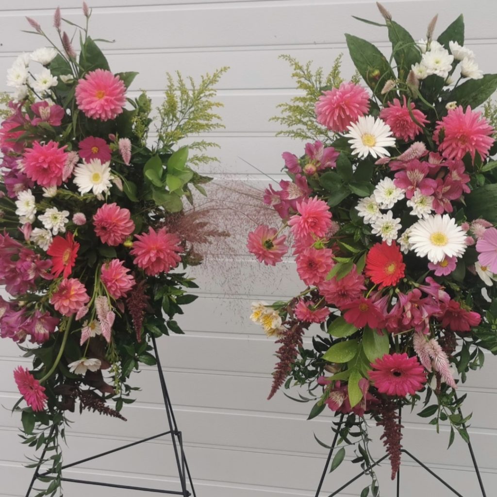 Flower Arrangement Gallery Florest Port Elizabeth flowers By Charlotte Port Elizabeth (17)
