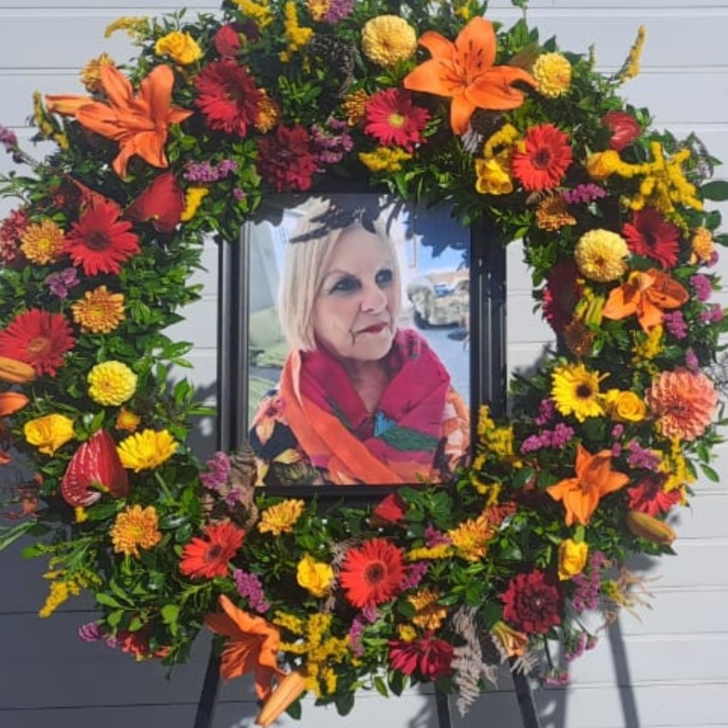 Flower Arrangement Gallery Florest Port Elizabeth flowers By Charlotte Port Elizabeth (21)